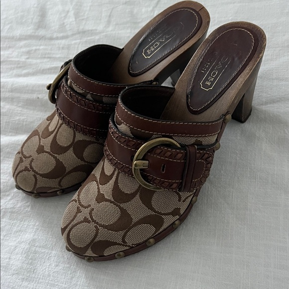Coach Wooden Clogs Size 7 - Picture 8 of 10